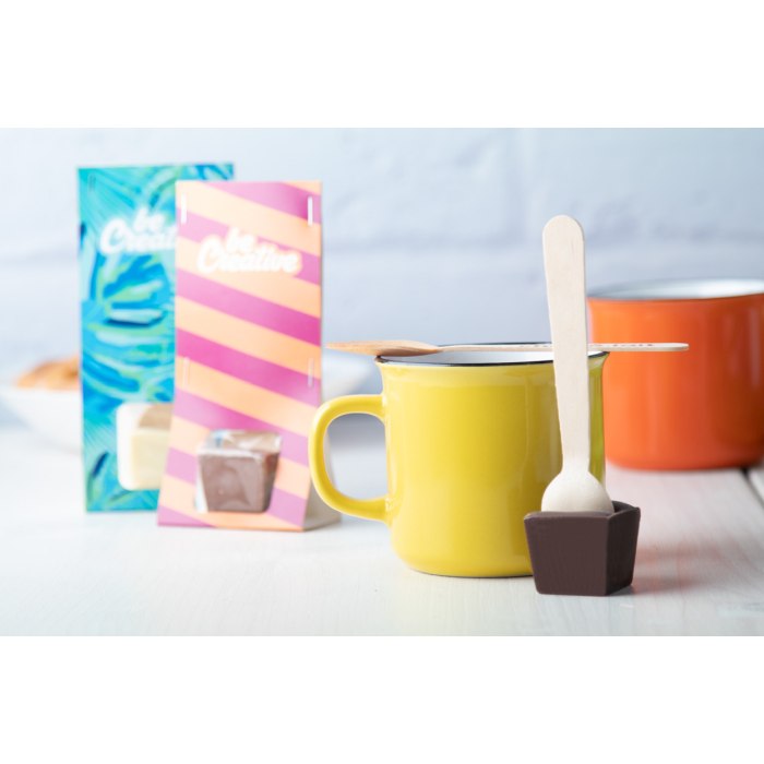 ChocoSpoon forró csoki kanállal, tejcsokoládé, egyedi grafika