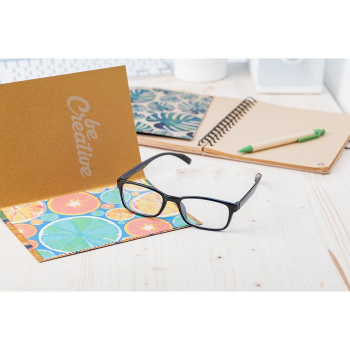 Dioptry Mail Eco képeslap szemüvegtörlővel, egyedi grafika
