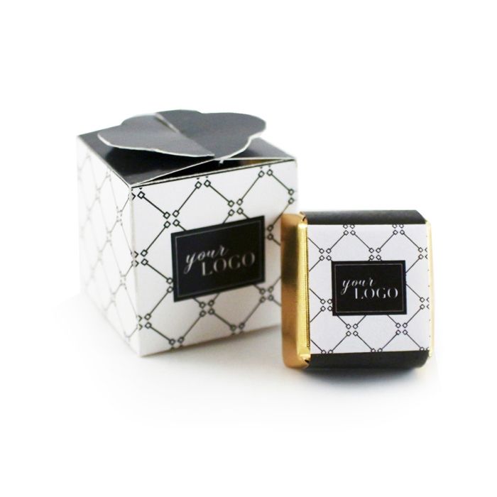 Alkoholos praliné papírdobozkában