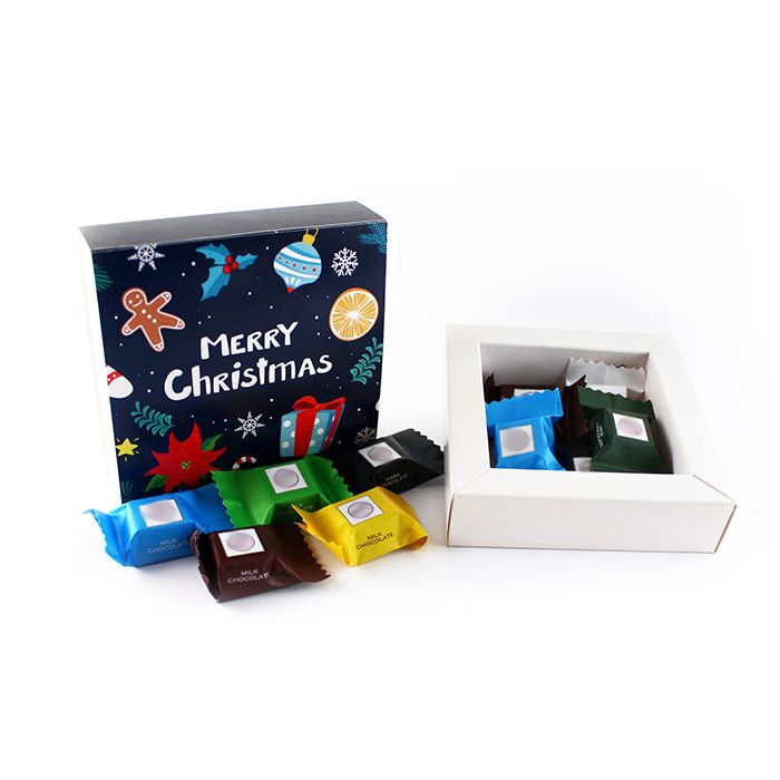 Céges Karácsonyi Ajándék: Csokikockák egyedi papírdobozban, karácsonyra Karácsonyi Céges Ajándék: Csokikockák egyedi papírdobozban, karácsonyra