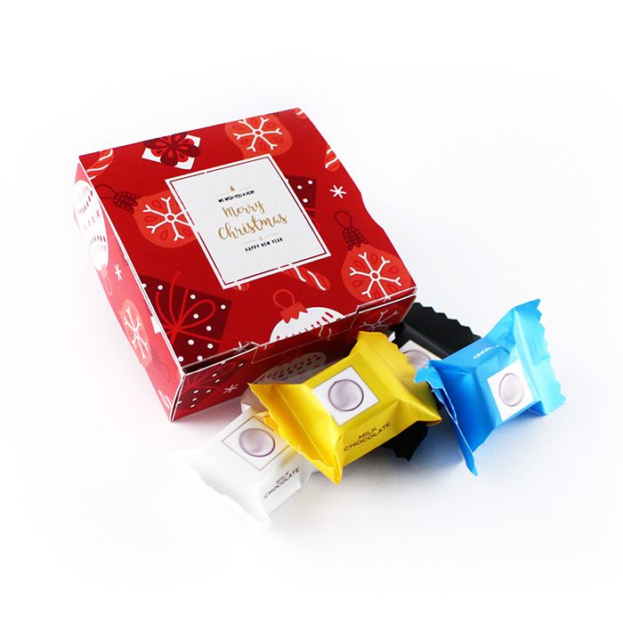 Céges Karácsonyi Ajándék: Csokikockák logózott papírdobozban, karácsonyra Karácsonyi Céges Ajándék: Csokikockák logózott papírdobozban, karácsonyra