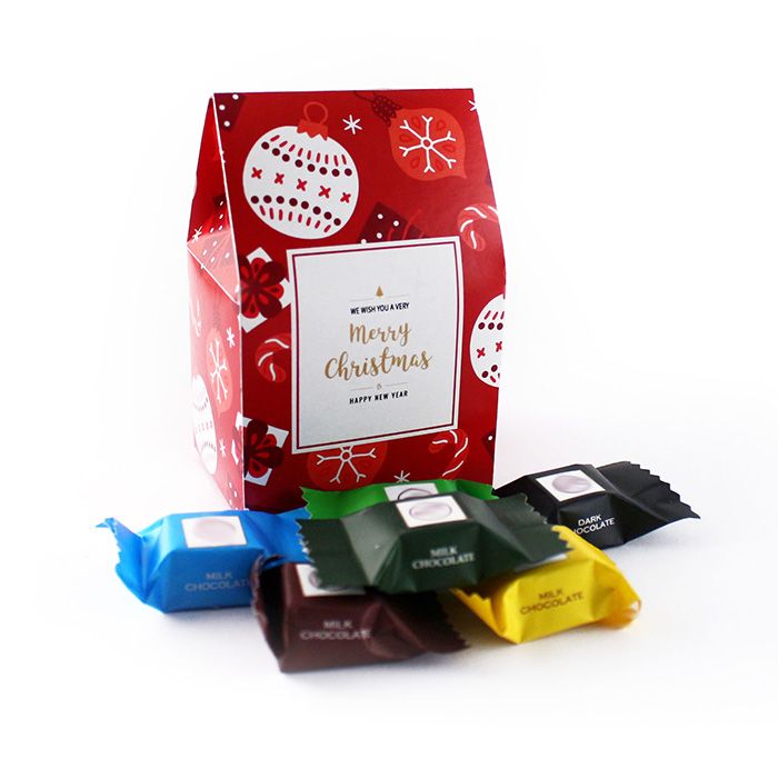 Karácsonyi Céges Ajándék: Színes csokikockák céglogós papírdobozban, karácsony