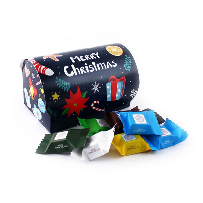 Céges Karácsonyi Ajándék: Színes csokikockák logós ládikó dobozban, karácsonyra Karácsonyi Céges Ajándék: Színes csokikockák logós ládikó dobozban, karácsonyra