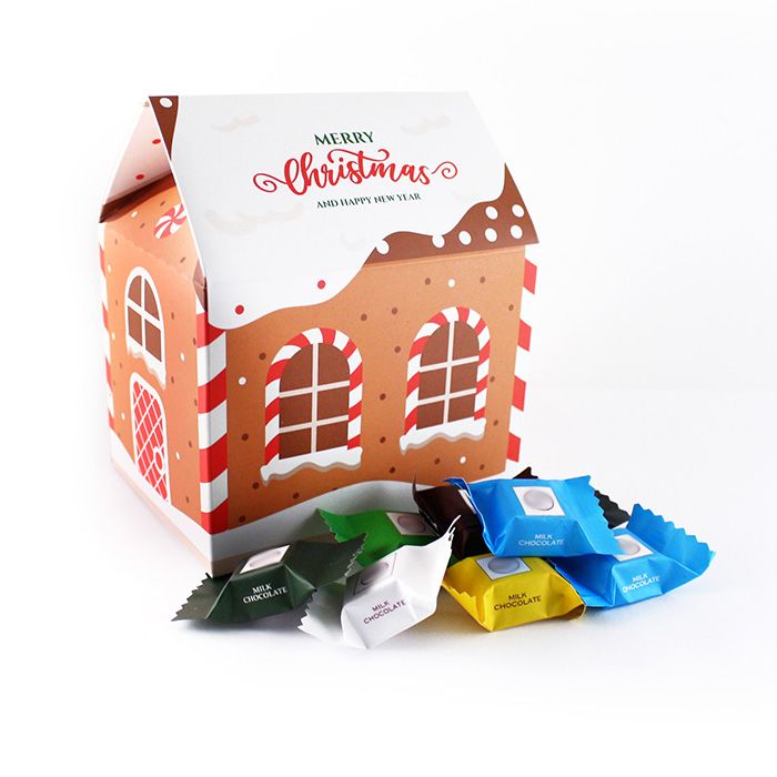 Karácsonyi Céges Ajándék: Színes csokikockák logózott házikó dobozban, karácsony