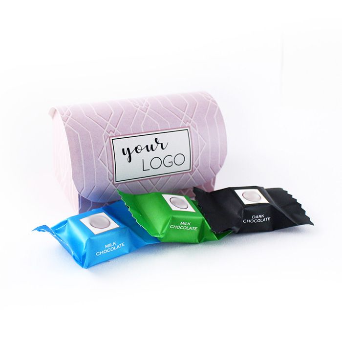 Céges Reklám csoki: Csokikockák egyedi ládikó dobozban