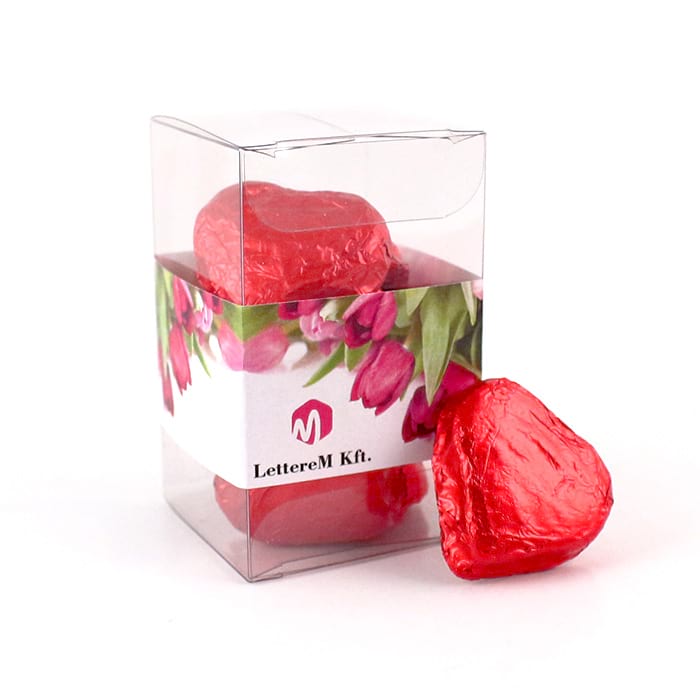 Marcipán ízű szívek átlátszó dobozban