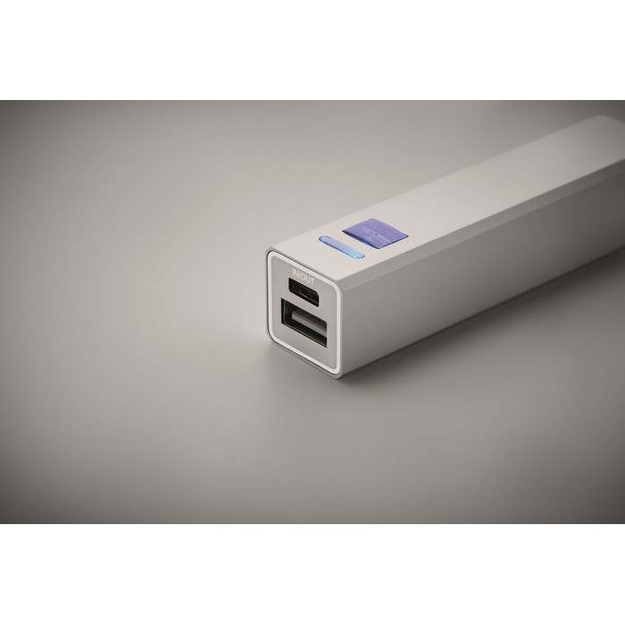 Reklámajándék | Poweraluc 2600 mAh powerbank akkumulátor, ezüst