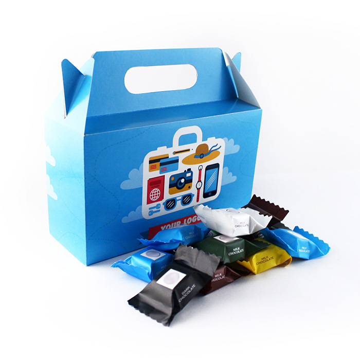 Céges Dobozos Reklámédesség emblémázás: Csokikockák egyedi táska dobozban Ötletes Reklámédesség: Csokikockák egyedi táska dobozban
