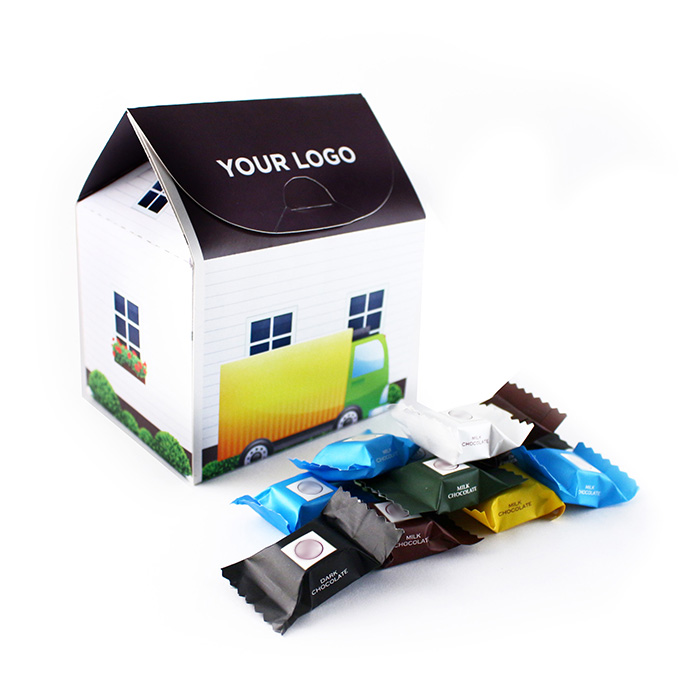 Válaszd ezt a Dobozos Reklámédesség : Színes csokikockák logózott házikó dobozban TOP Reklámédesség: Színes csokikockák logózott házikó dobozban