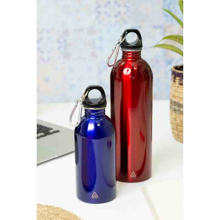 Reklámajándék | Ressuto XL újrahasznosított rozsdamentes acél kulacs, piros, 750 ml